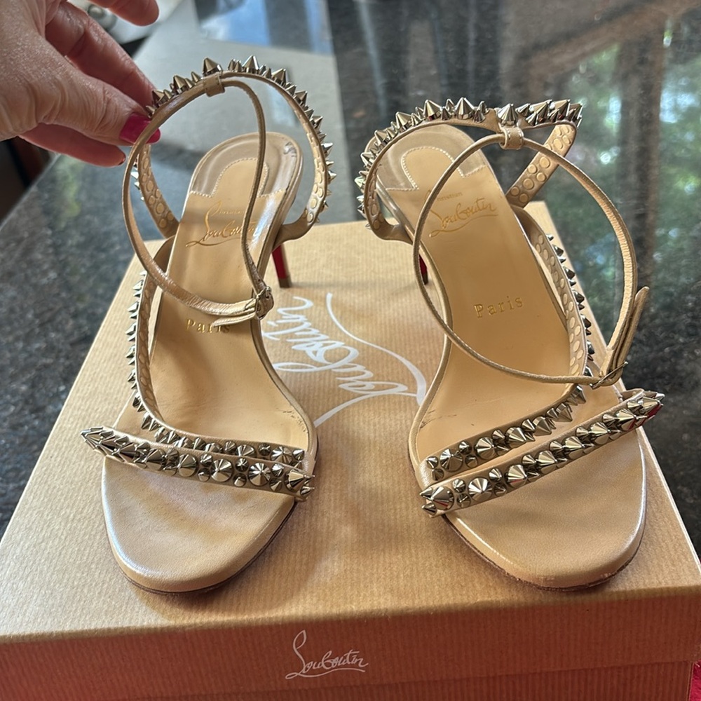 Christian Louboutin Mafaldina spikes 70 Napa Irises (kitten heels).